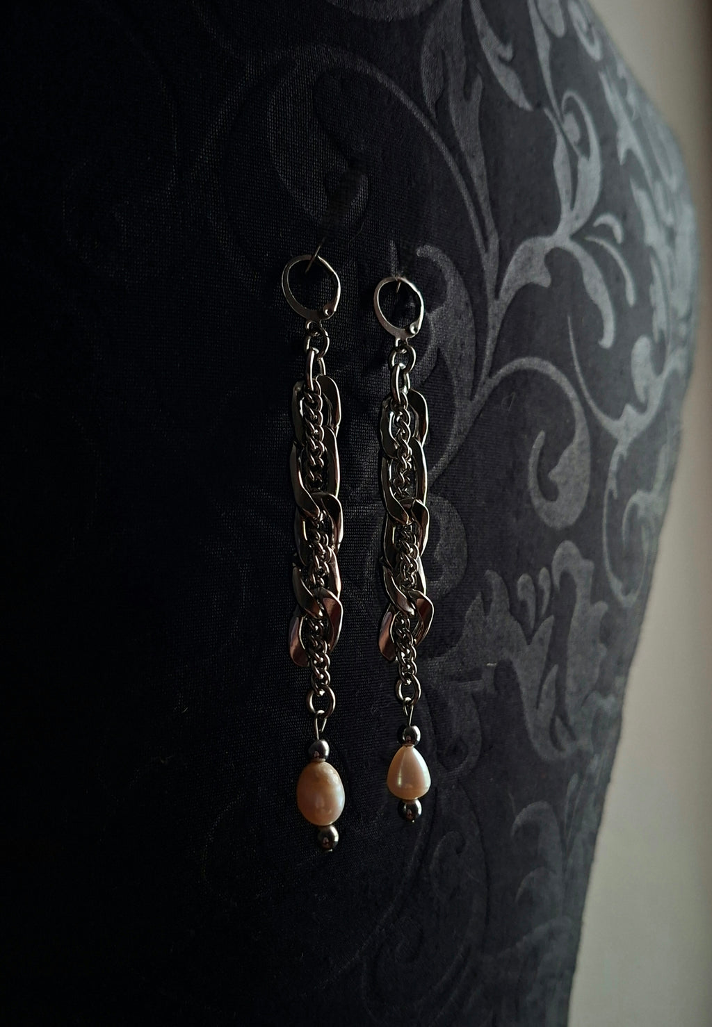 LOVESONG EARRINGS