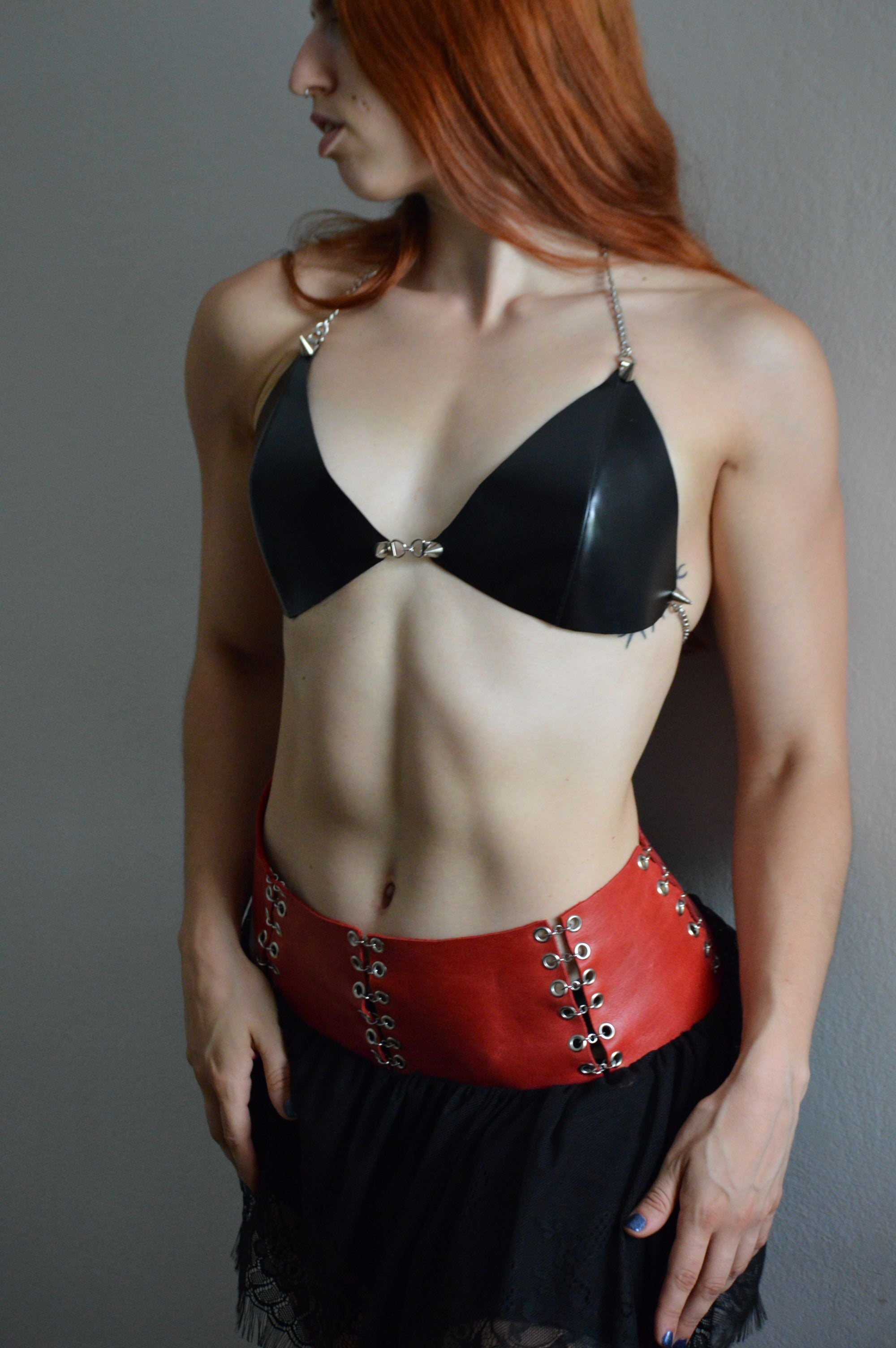 DERAS LEATHER TOP