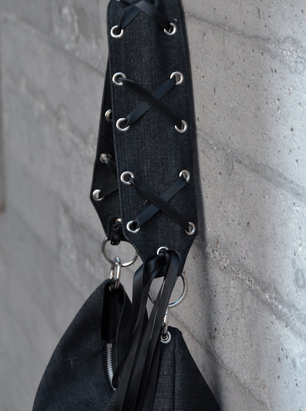 DERAS SIGNATURE JEAN BAG